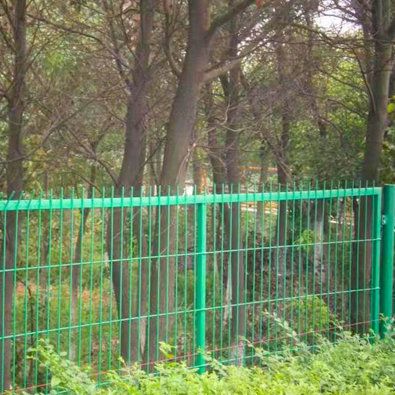 Project Perimeter Protection: Choosing the Right Fence for Industrial Security