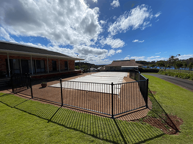 Easy Install Self Close Child Safety Aluminum Pool Fence