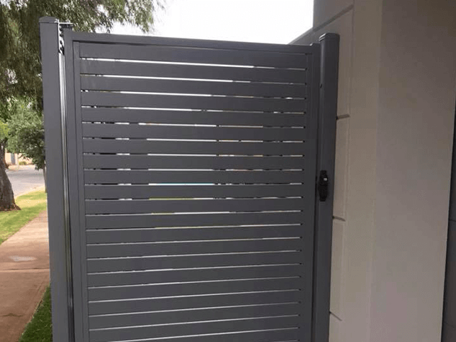 Custom Design Pre-assembled Aluminum Pedestrian Gate Walking Gate 